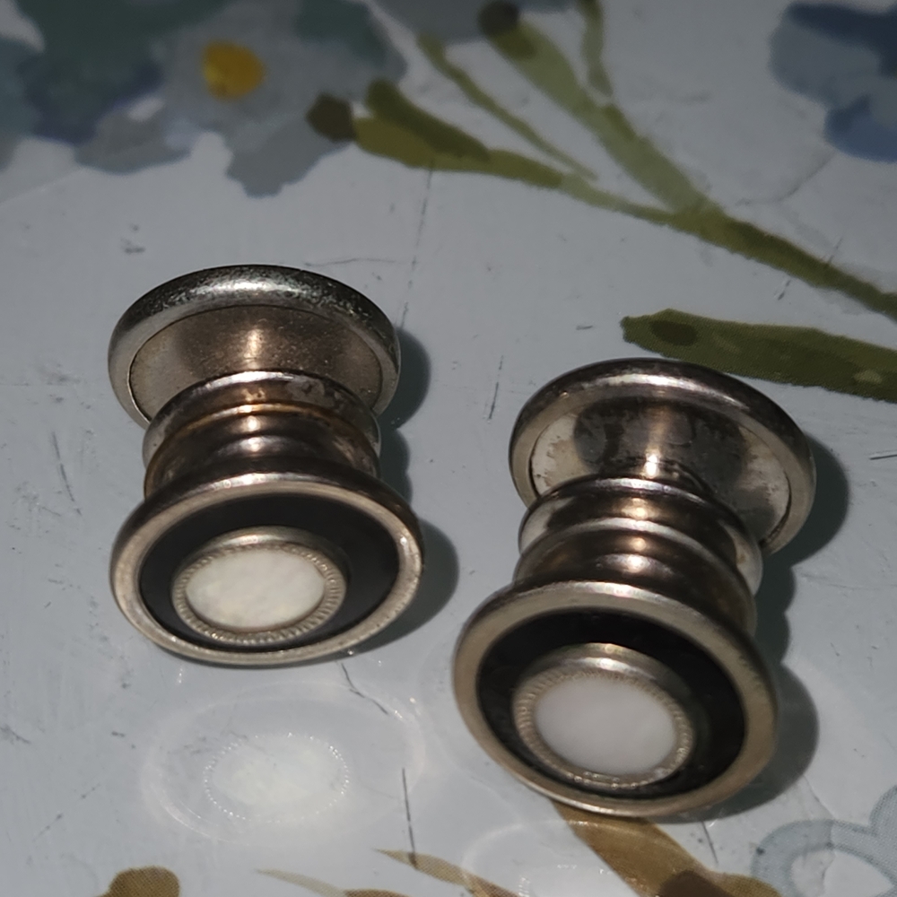 Snap Silver and Black Cuff Links